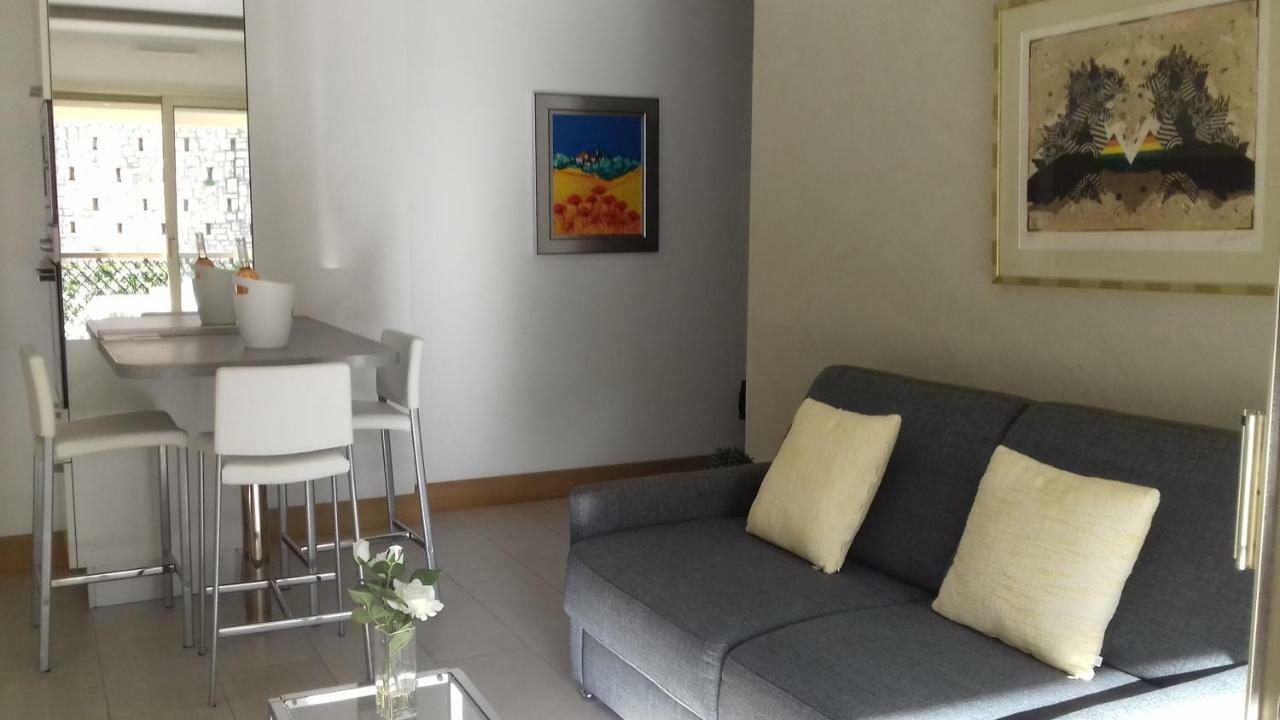 Appartement Proche Mer Et Gare Cannes Exterior photo